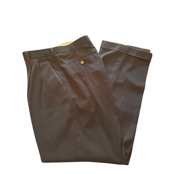 GUC Maltos Men's Navy Blue Dress Pants Pleats Cuffs Fashion Size 34 x 32 - Picture 1 of 5